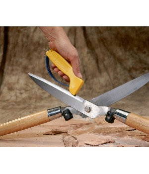 AccuSharp ShearSharp Scissor Sharpener